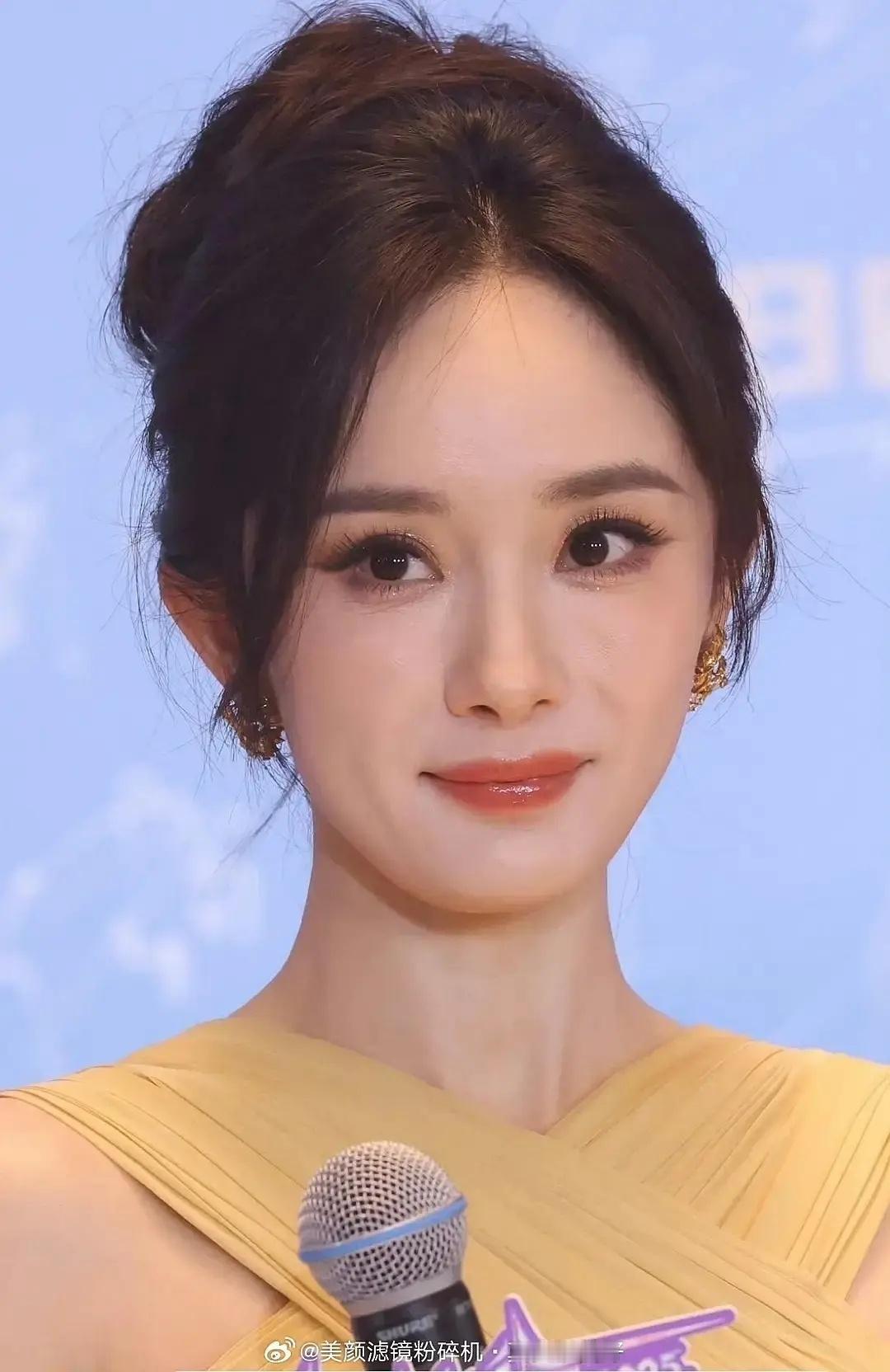 女明星年终生图盘点，大家觉得谁赢了 