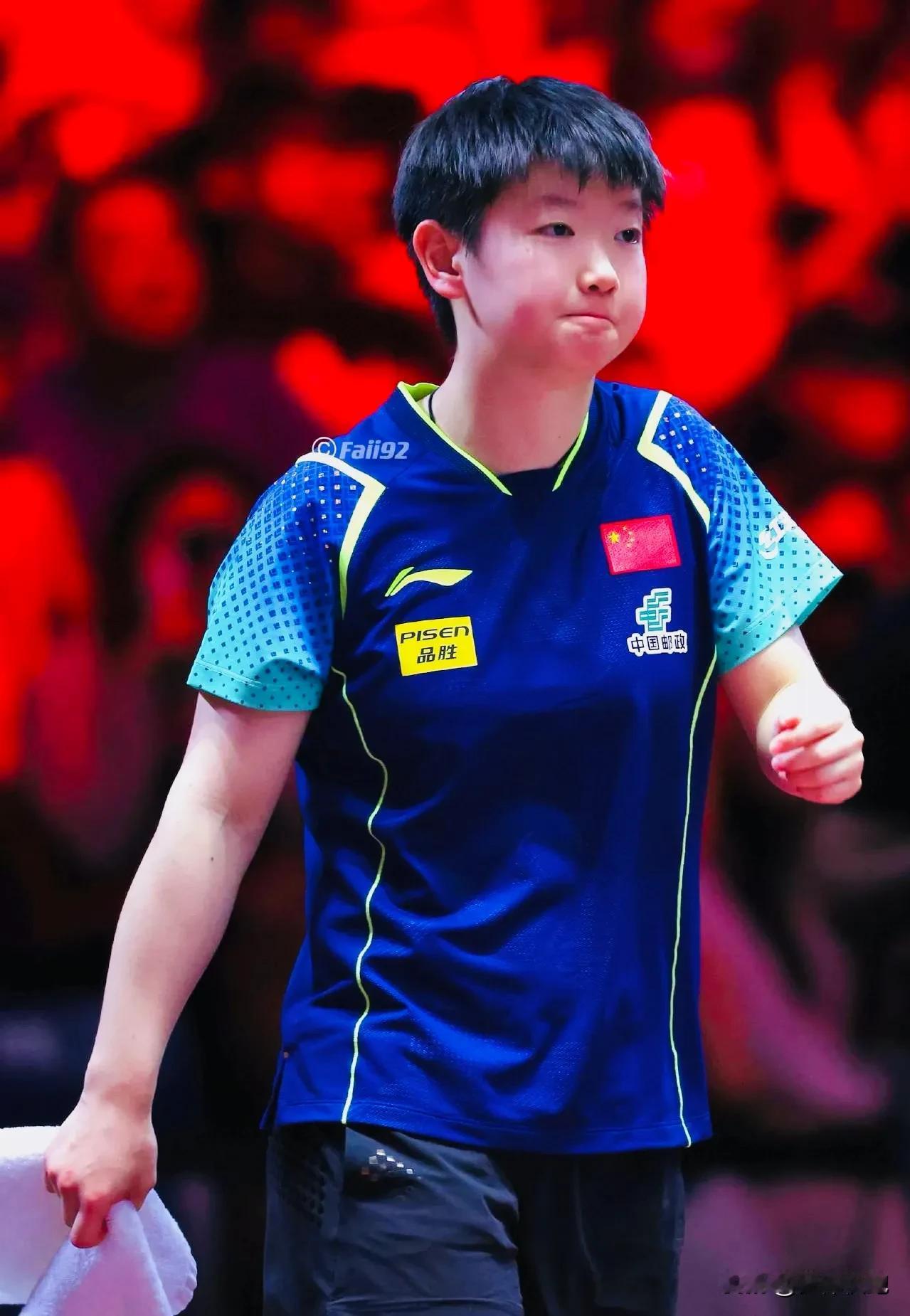 孙颖莎4-3逆转王曼昱，顺利获得WTT重庆冠军赛女单冠军，这个冠军之路可谓含金量