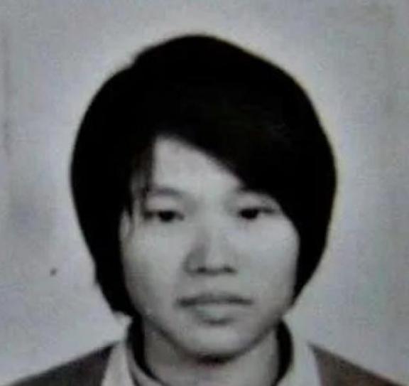 1965 年，重庆一“女子”拥有两套生殖系统，她十八岁先是嫁老公生下一子，后竟然