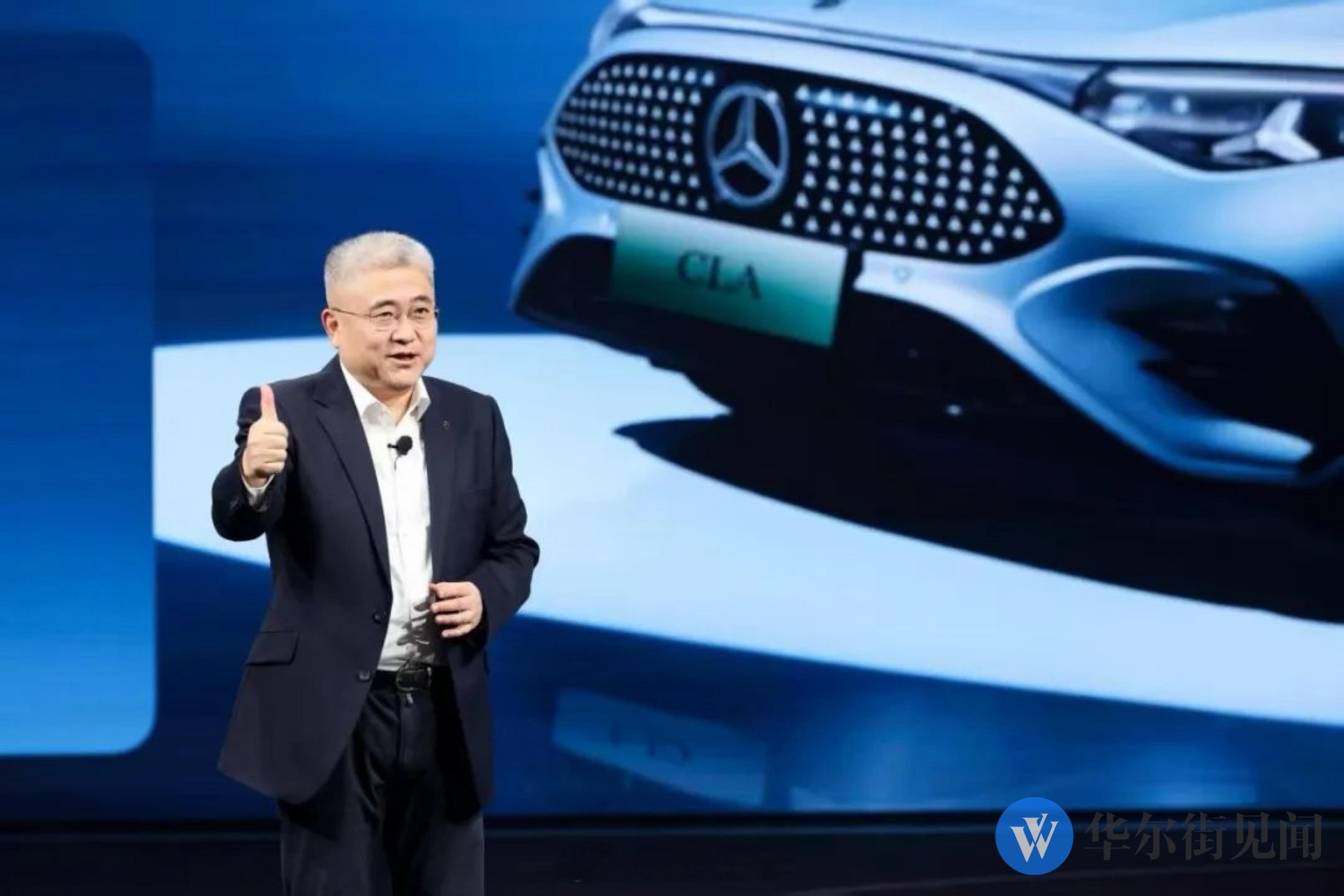 奔驰中国大跌后，告别“段建军时代”根据奔驰2025年财报，去年奔驰在华交付新车约