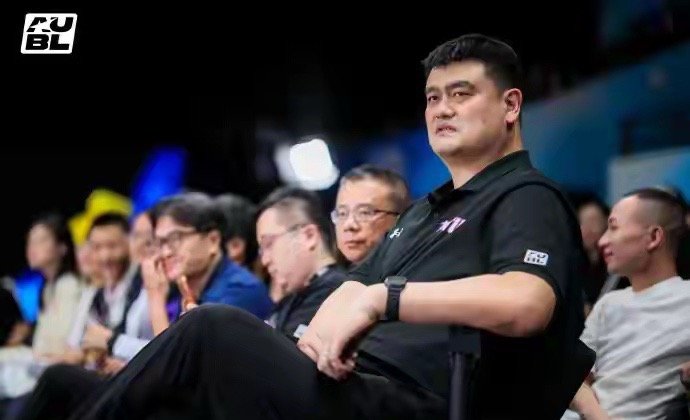 清华男篮亚大联赛季军赛告负讯亚洲大学生篮球联赛季军赛，清华大学91-98不敌早稻