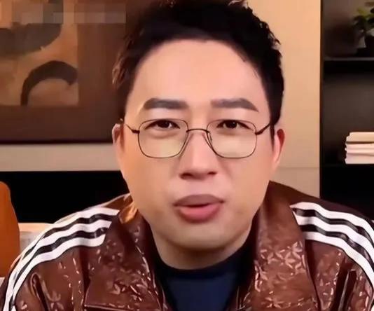 都说娱乐圈只看利益，没啥真欣赏。可于正直播说要努力跟上肖战顶流的步伐，还称合作得
