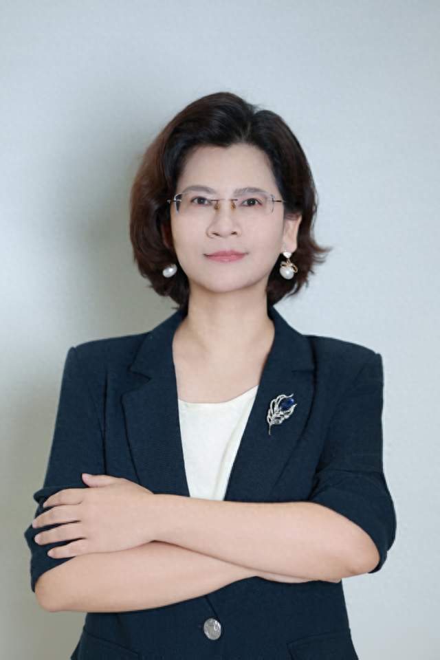 从“向老而生”到“向安而谋”：保险家办视角下的养老金融新思维