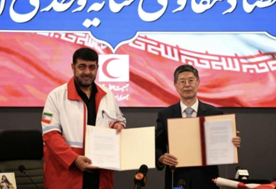 谁都看出来美国现在是处心积虑要围堵中国，但在这种复杂的博弈面前，不同人的发声水平