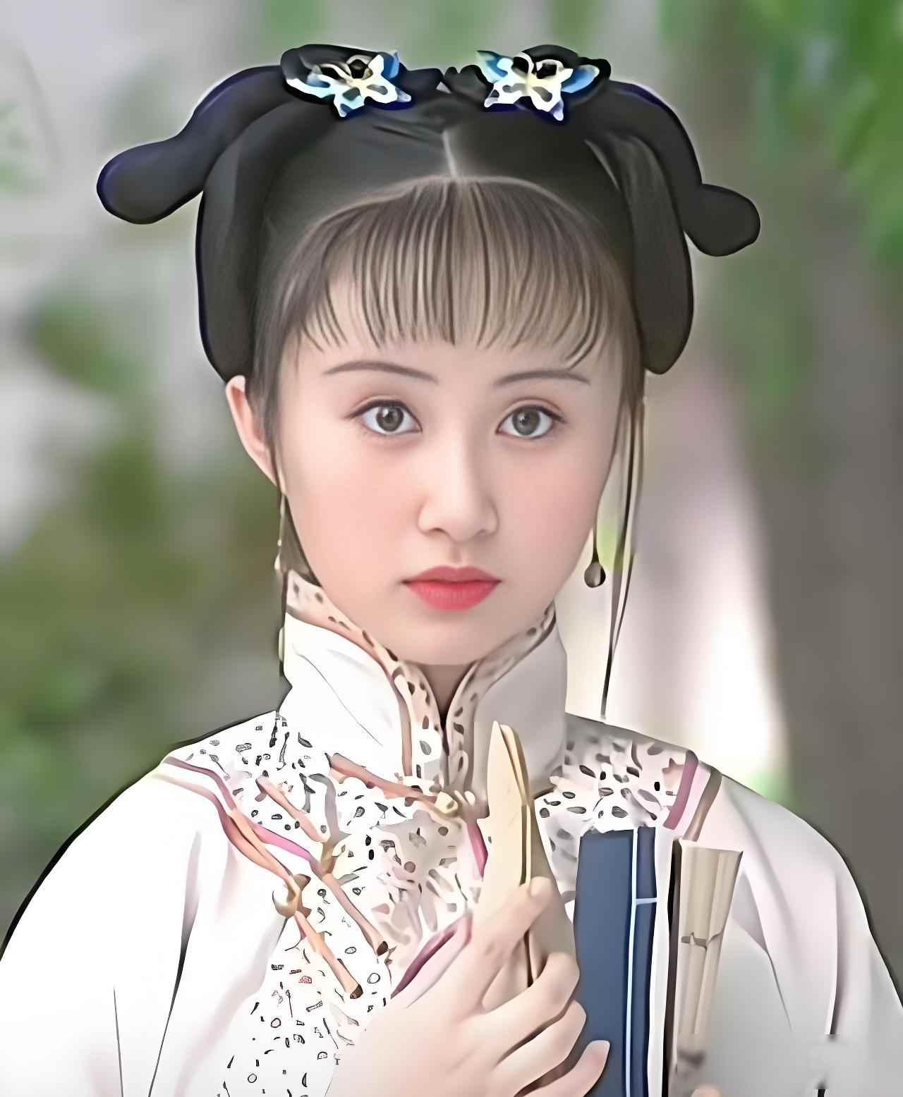 正月初七的凌晨，紫禁城寂静得仿佛结了冰。养心殿内灯火不熄，却无一点人声。顺治帝躺