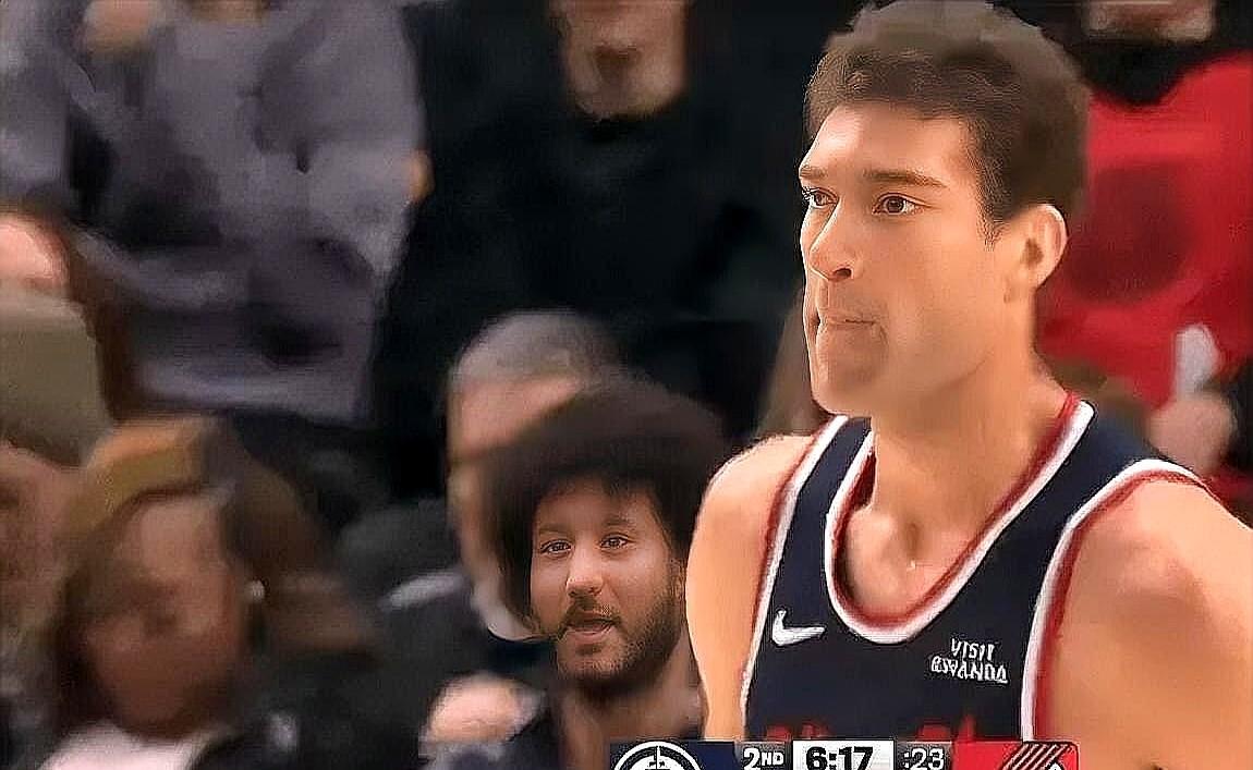 37岁老将单场狂砍9记三分，这剧本你敢信？

就12月26号打开拓者，布鲁克·洛