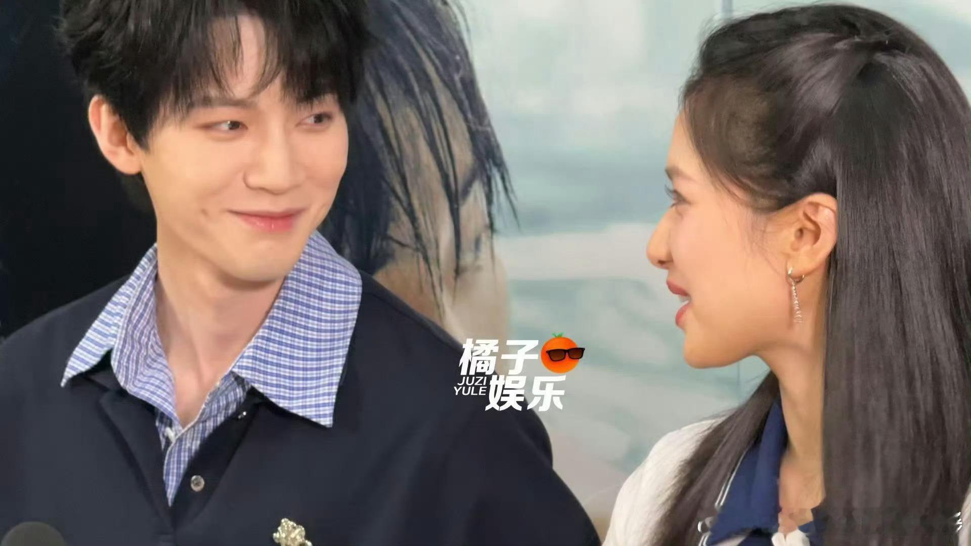 张婧仪周翊然很伟大的一个对视张婧仪周翊然对视张婧仪周翊然对视绝了 ​​​