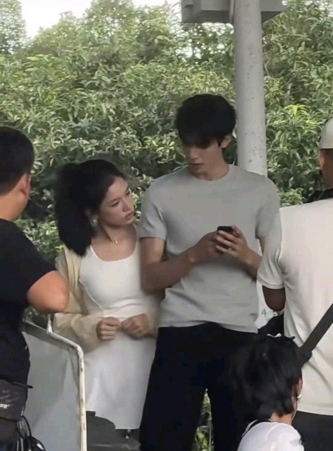 现偶男主还是得高，都衬得婧仪小鸟依人了 