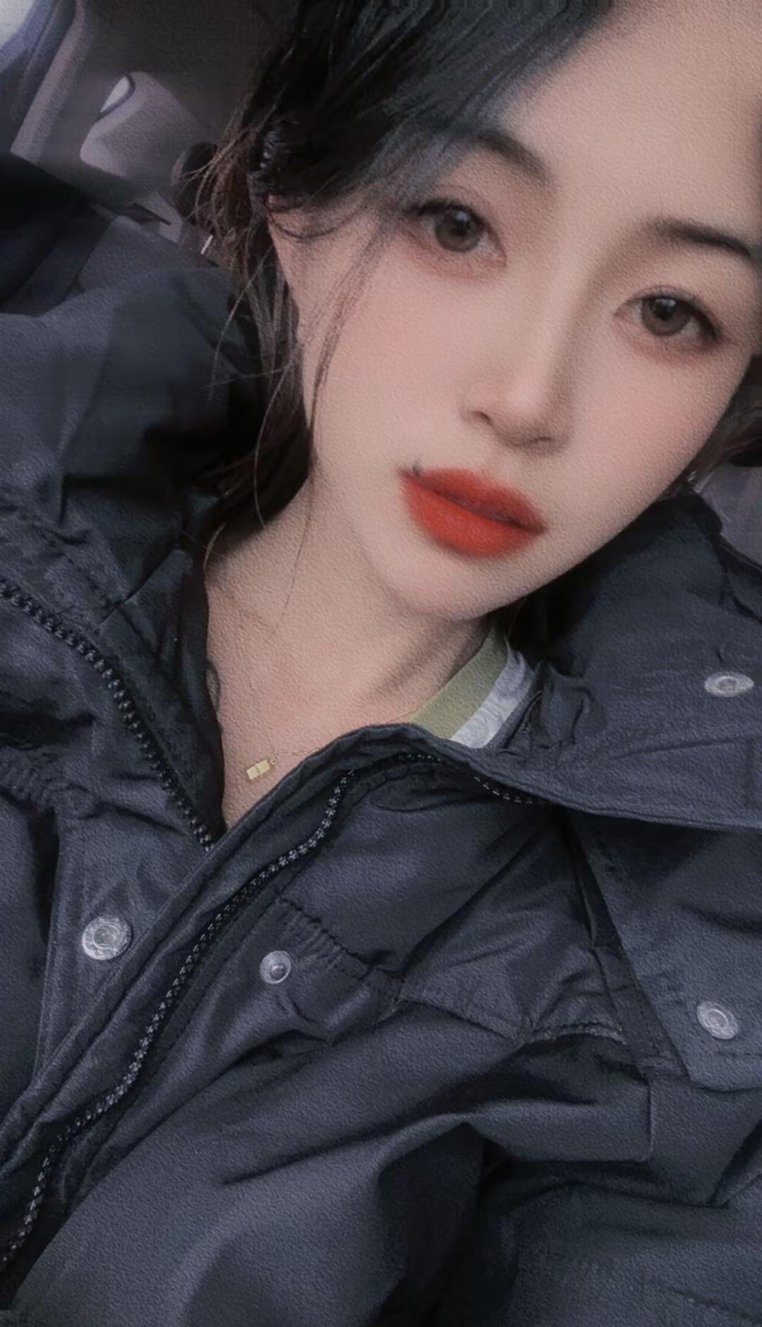 春天硬生生过成了冬天，冷飕飕的……