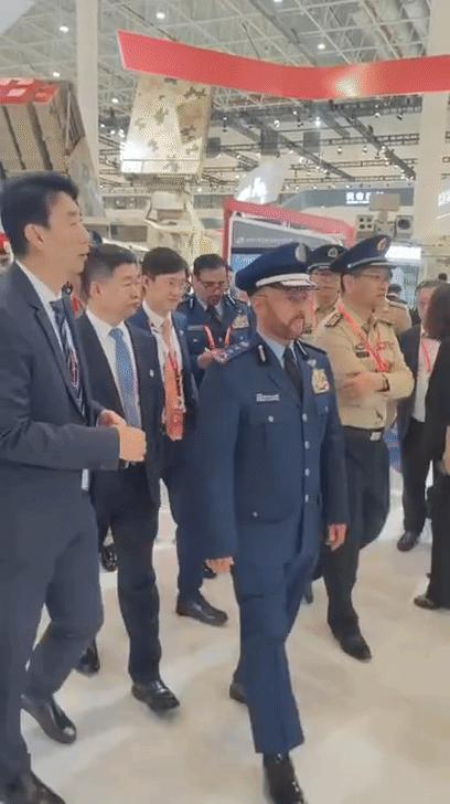 本次珠海航展，沙特的采购大军据说又是收获满满，签订了价值几十亿美元的订单。沙特那