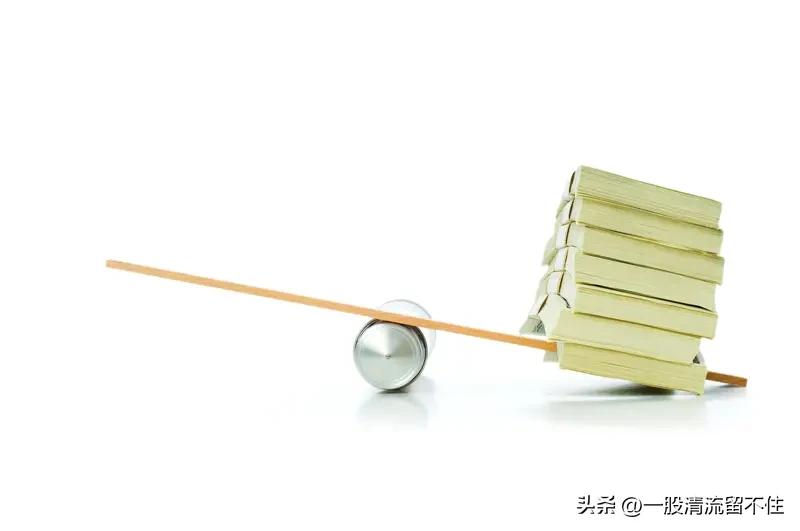 什么是有杠杆效应的知识? 有杠杆效应的知识，就是那种能以小博大、产生巨大影响力的