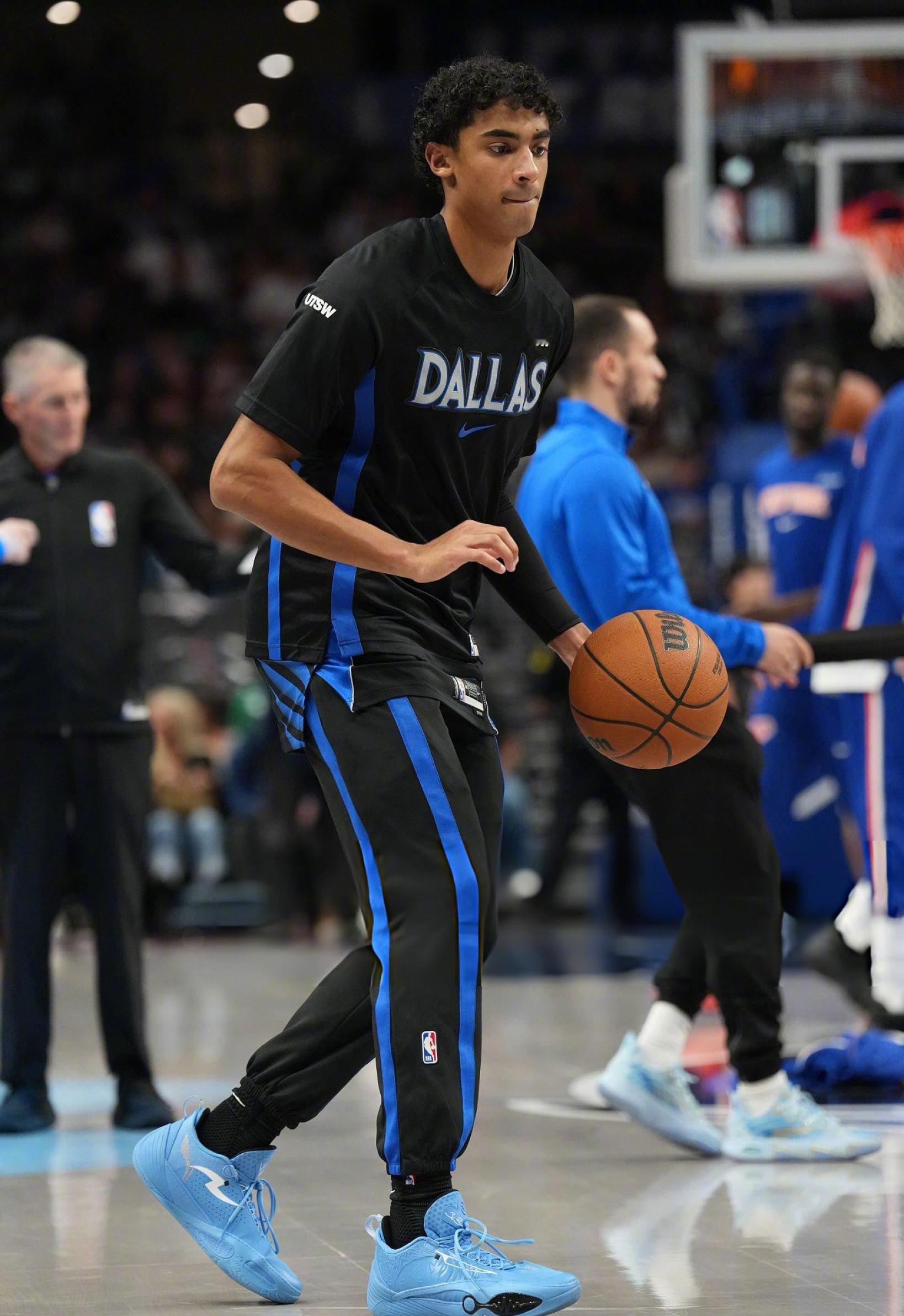 LI-NING WADE ALL CITY XIV「Dallas」克里斯蒂率先上