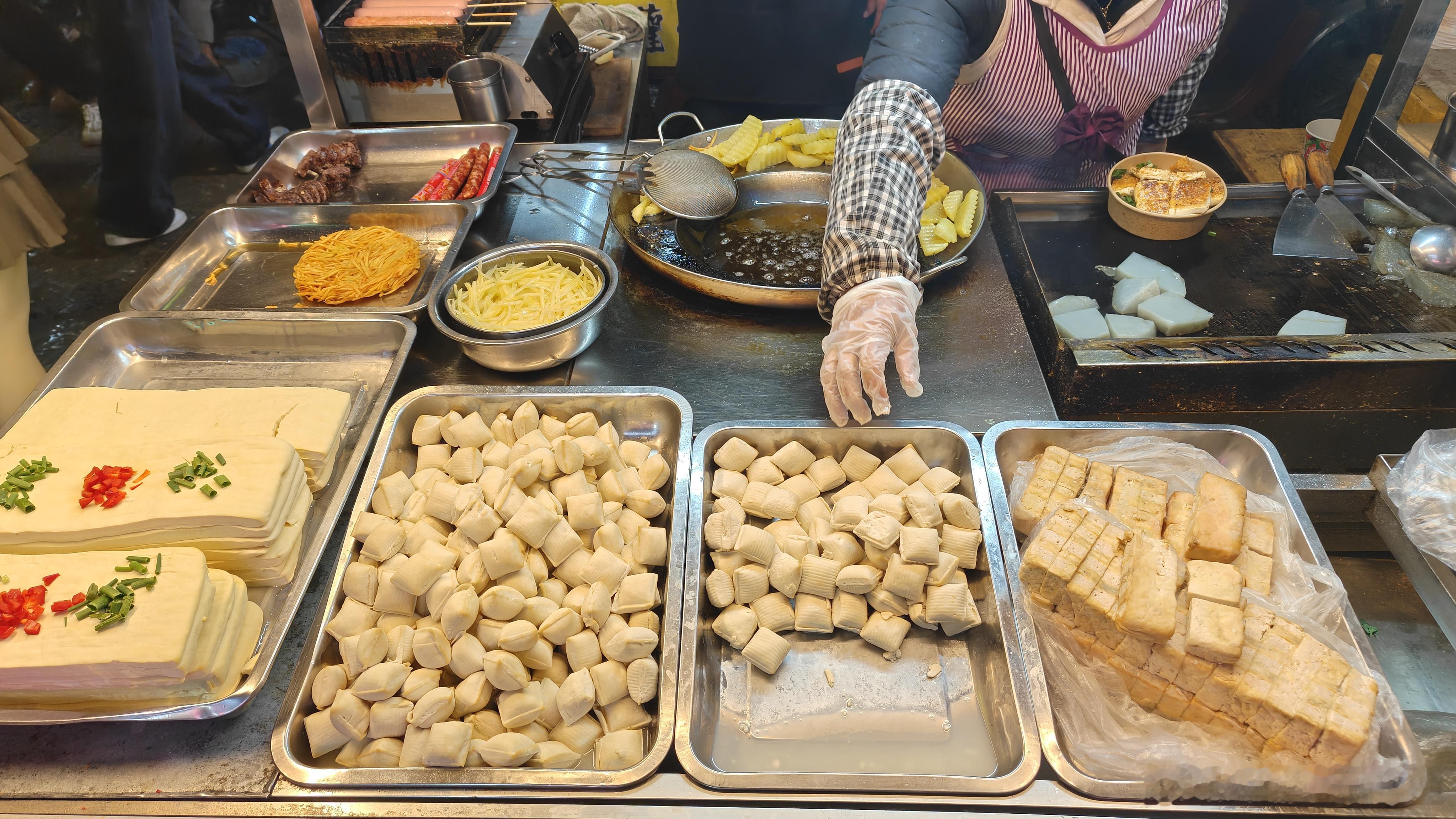 减肥大忌TOP1我觉得减肥第一大忌就是吃夜宵有减肥成功的么，分享一波 