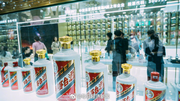 【#茅台回应产量下降# ：属于生产作业进度不同带来的阶段性统计差异，全年累计产量