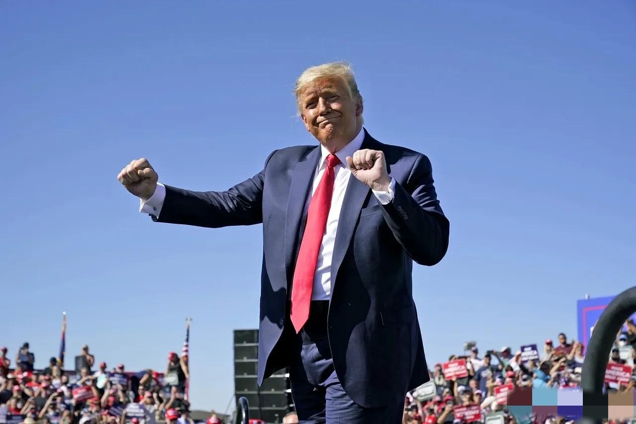 美联社今天报道：随着和平希望破灭，华尔街迎来伊朗战争爆发以来表现最差的一天。标普