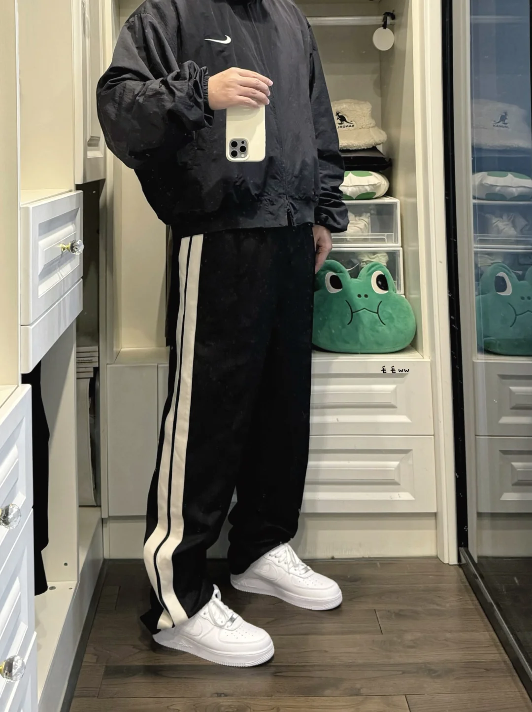 百搭白鞋｜开春穿搭