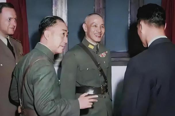 戴笠为什么非死不可？一次“越界”的操作，提前敲响了自己的丧钟。戴笠，因飞机空难离