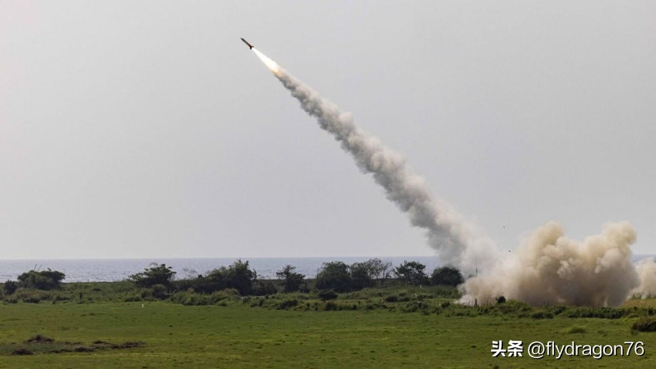 🇺🇸🇺🇦 基辅向美国请求购买25套“爱国者”防空导弹系统，以加强其防空能