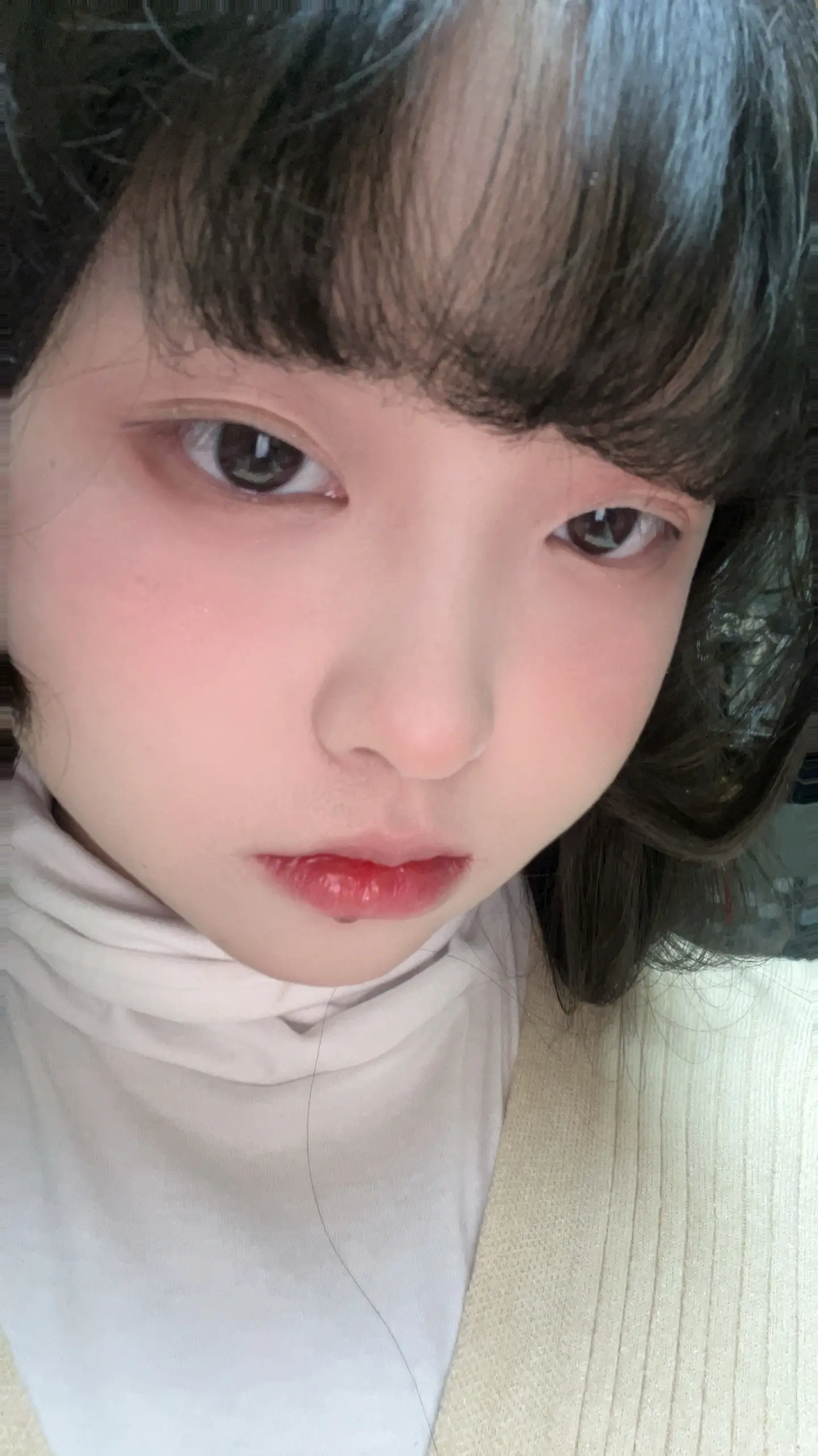 感觉这张我的眼神和嘴非常有杀意。