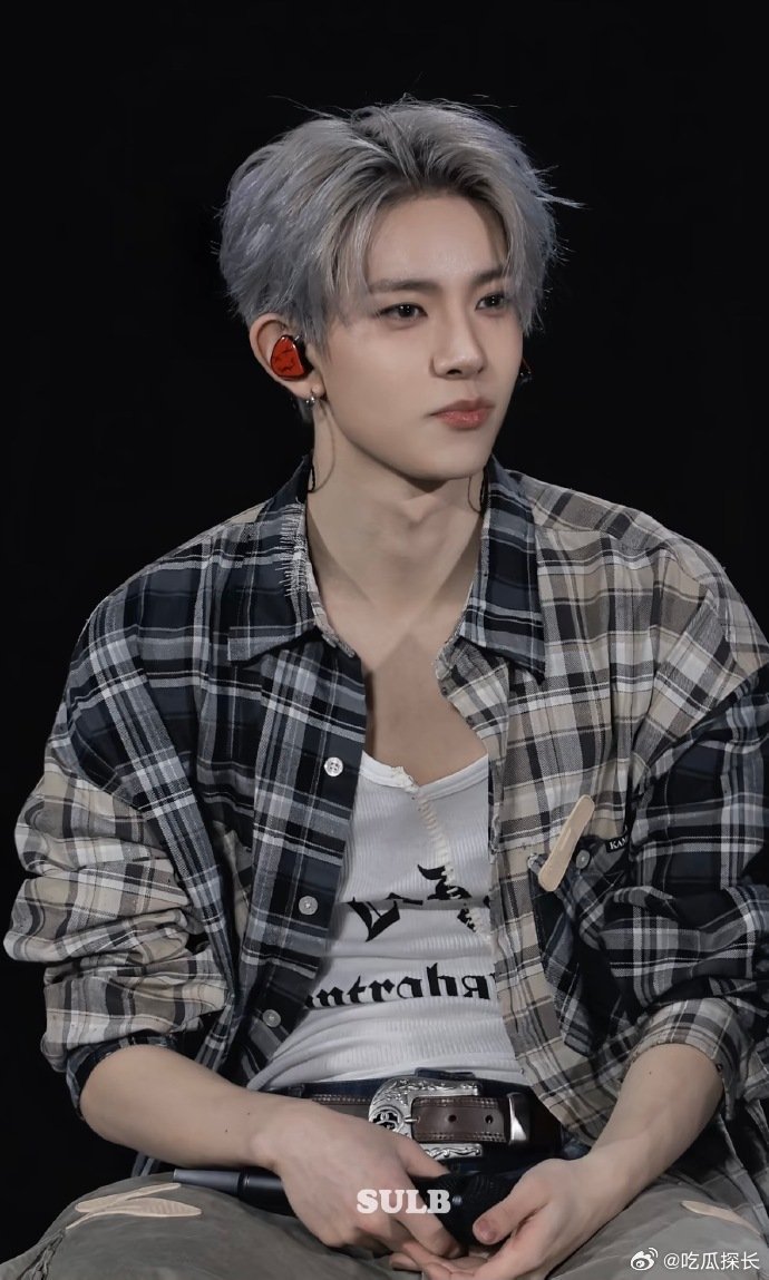 韩网曝李羲承退队原因 李羲承退队的原因，这是真的不想在团了吗？李羲承退队的原因