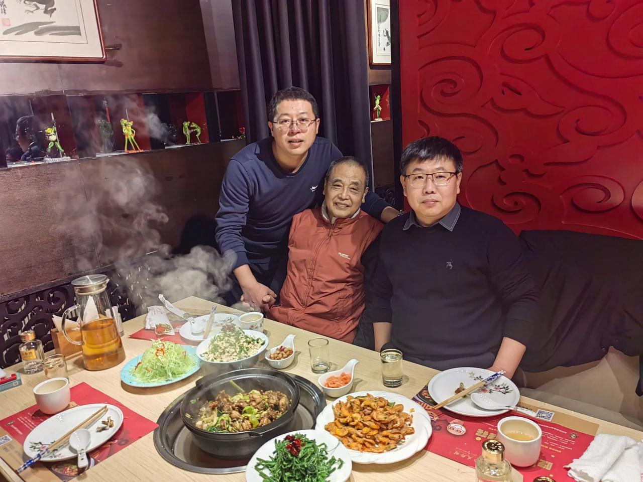 为叶谷的《弗里德里希 威廉 尼采》一文的简短评论
我在不肯服老的焦虑中已沉默了很