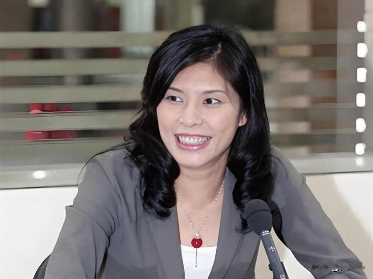 郑丽文来了！两岸盼了太久的春天，终于要来了
 
今天（4月7日），中国国民党主席