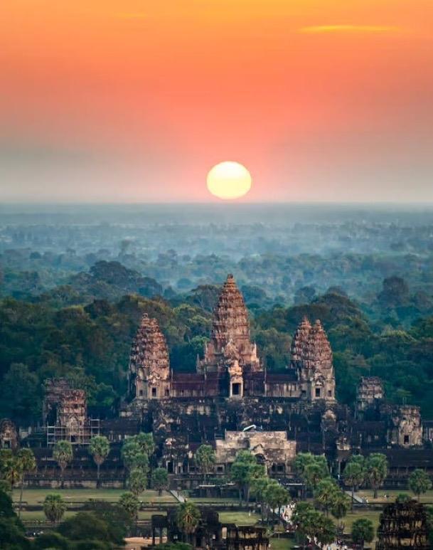 2026年世界上十个自然环境最佳国家：


1.🇰🇭柬埔寨

2.🇸🇨塞