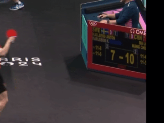 马龙的人生每一段都很精彩，但他现在反正还想再来一球，开玩笑，马龙就是那种，他说了