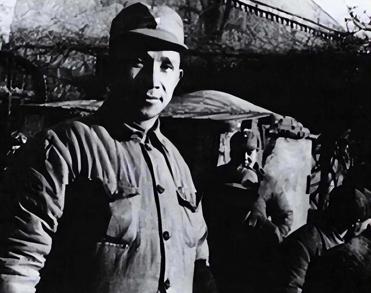 粟裕的伟大，就是不过江，在江北与蒋军决战。

1948年1月，一封从华东野战军司