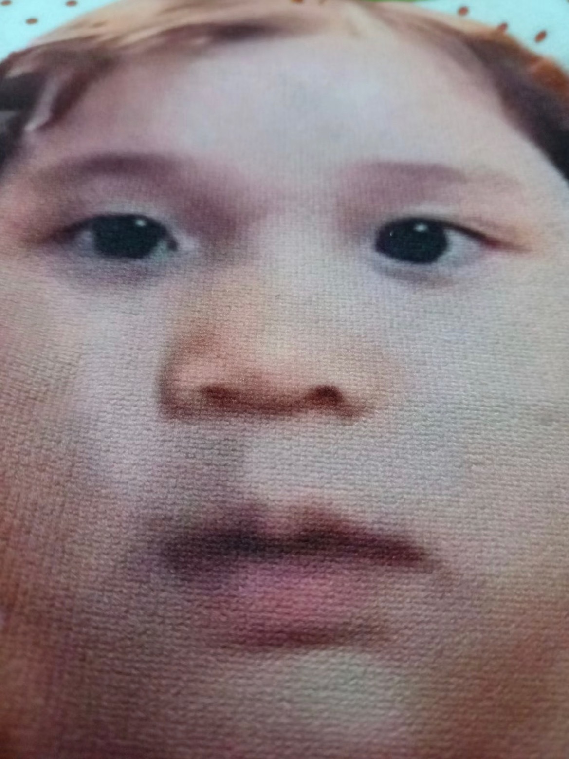 金旼炡自己出来咔一下 