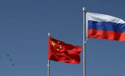 万幸中国没帮俄罗斯，因为美国早就布下了三个陷阱，一个比一个致命， 第一个陷阱，是