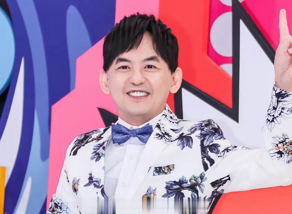 以前不明白为什么S爱黄子佼爱的死去活来的，那么卑微，现在我总算知道了，没想到黄子