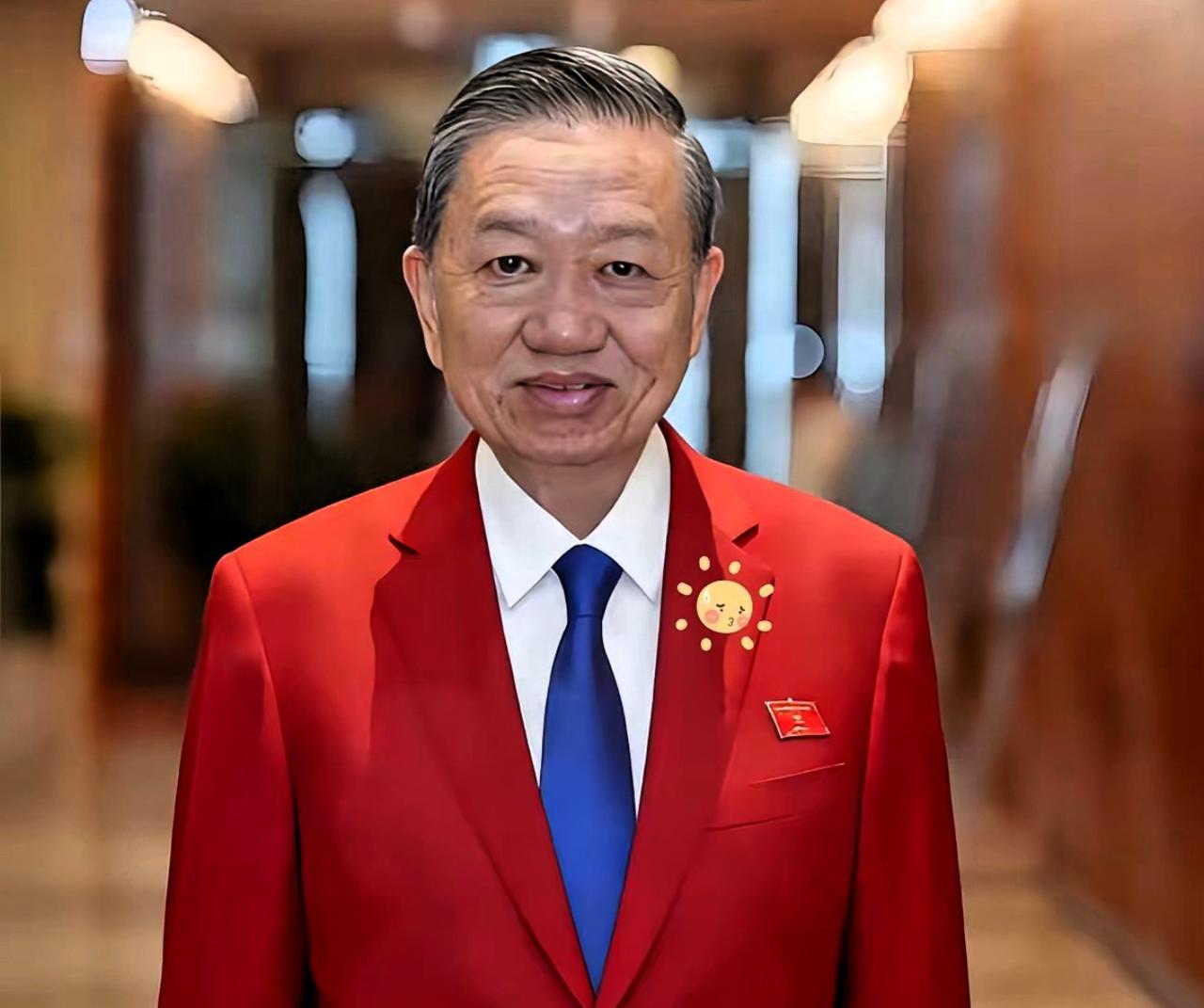 越南最新消息！
​​2025年12月25日，越南最大企业集团Vingroup正式