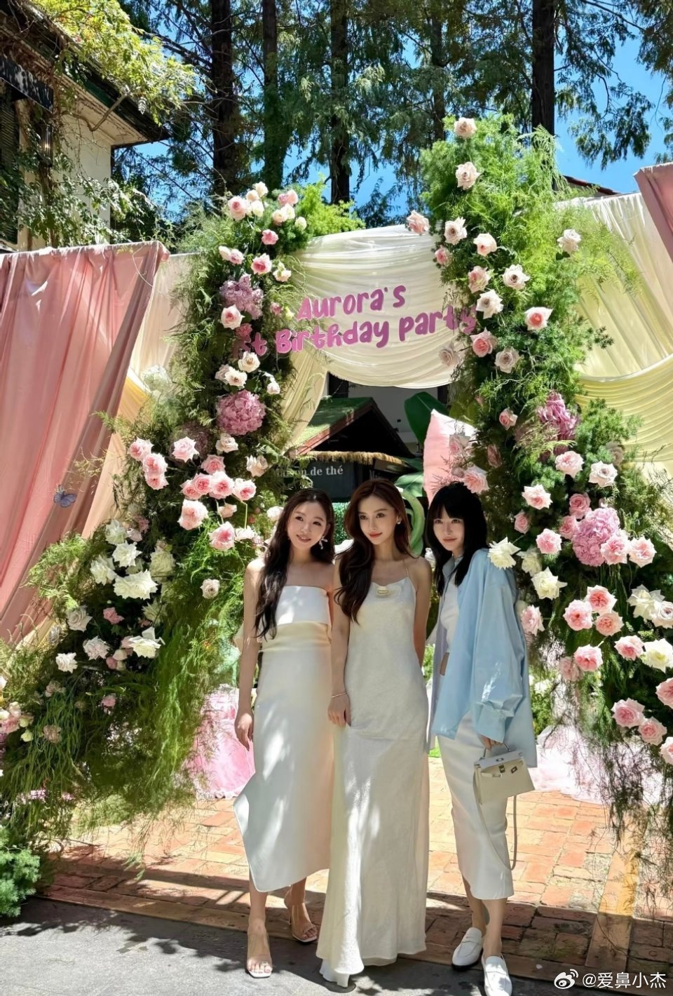 angelababy ｜杨颖 Angelababy真的是温柔与美貌并存 ​​​