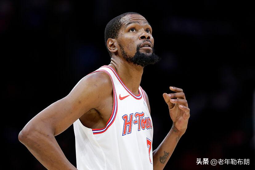 杜兰特两战湖人均仅得到18分，且一共出现11次失误

3月19日消息，今日NBA