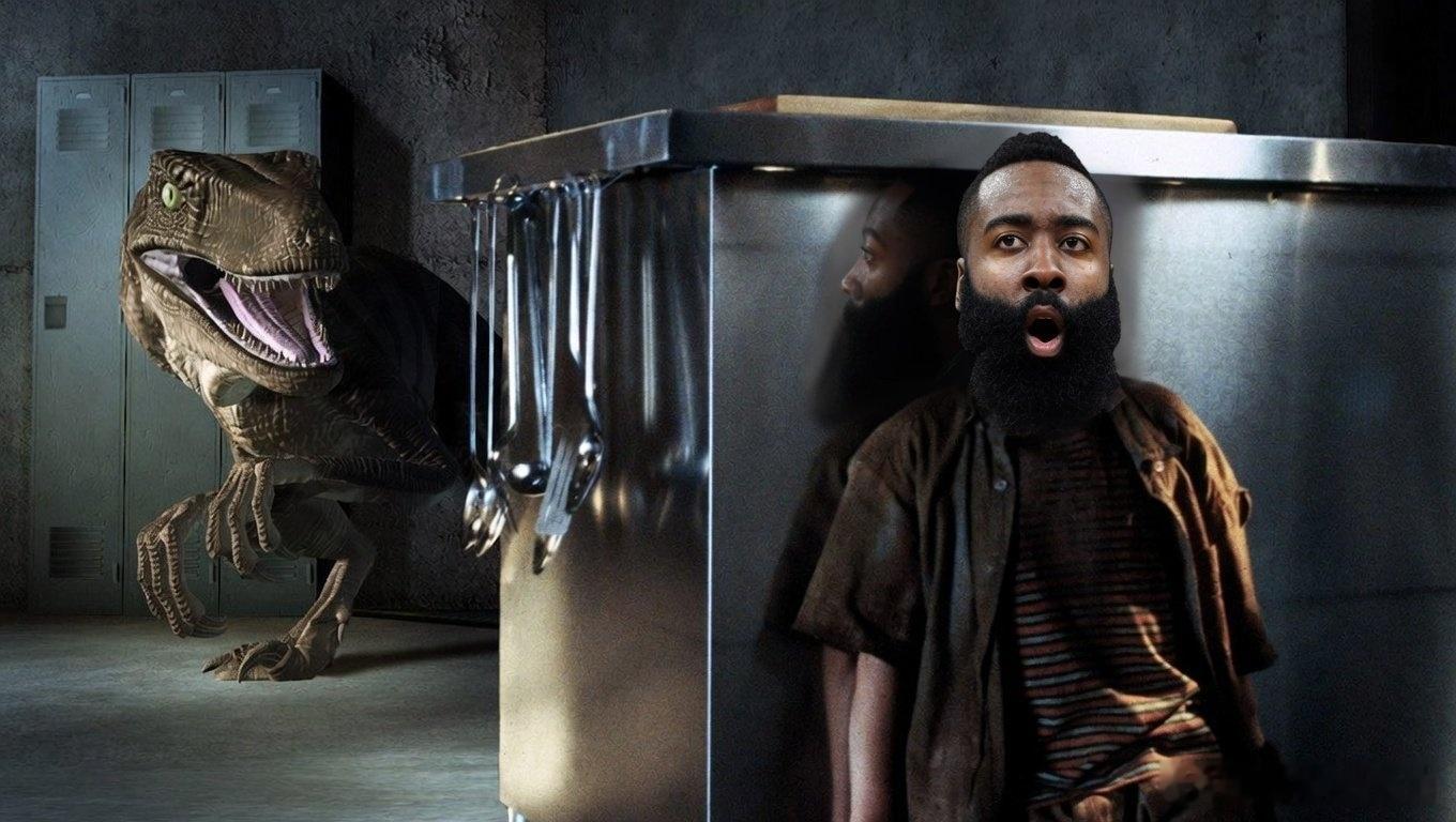 NBA 哈登在对阵猛龙的首轮系列赛中——第一场：4次失误第二场：5次失误第三场：