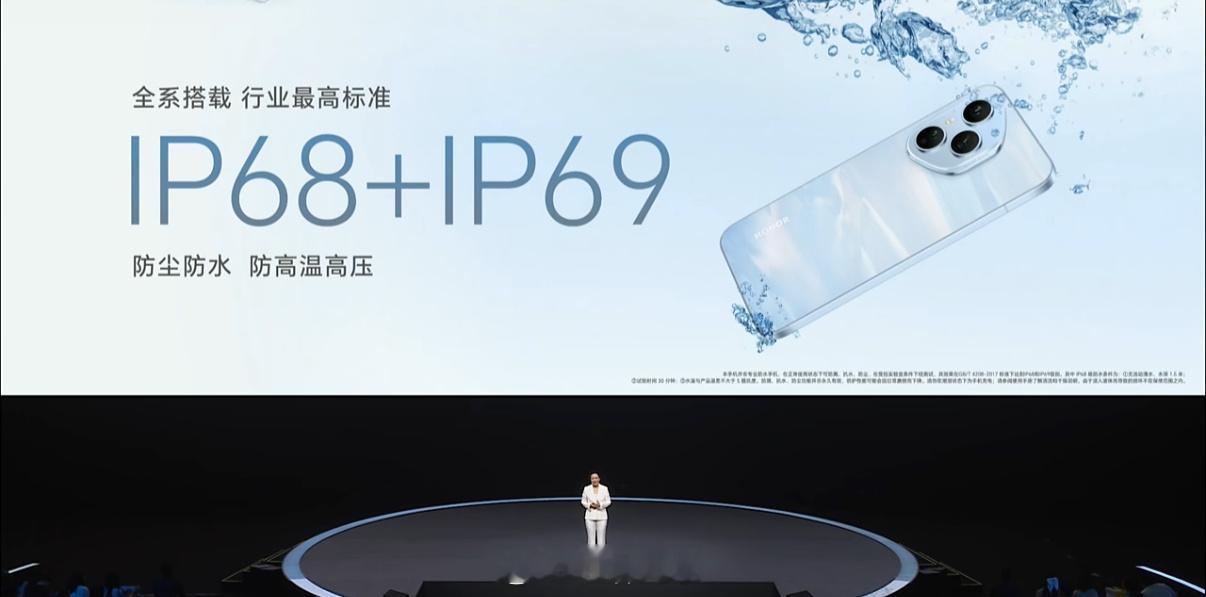 荣耀 400 工艺真不错，支持IP68以及IP69机身塞入了7200mAh电池 
