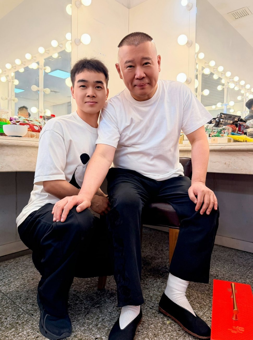 一直很期待，尚筱菊什么时候能跟纲子搭档演一场。 