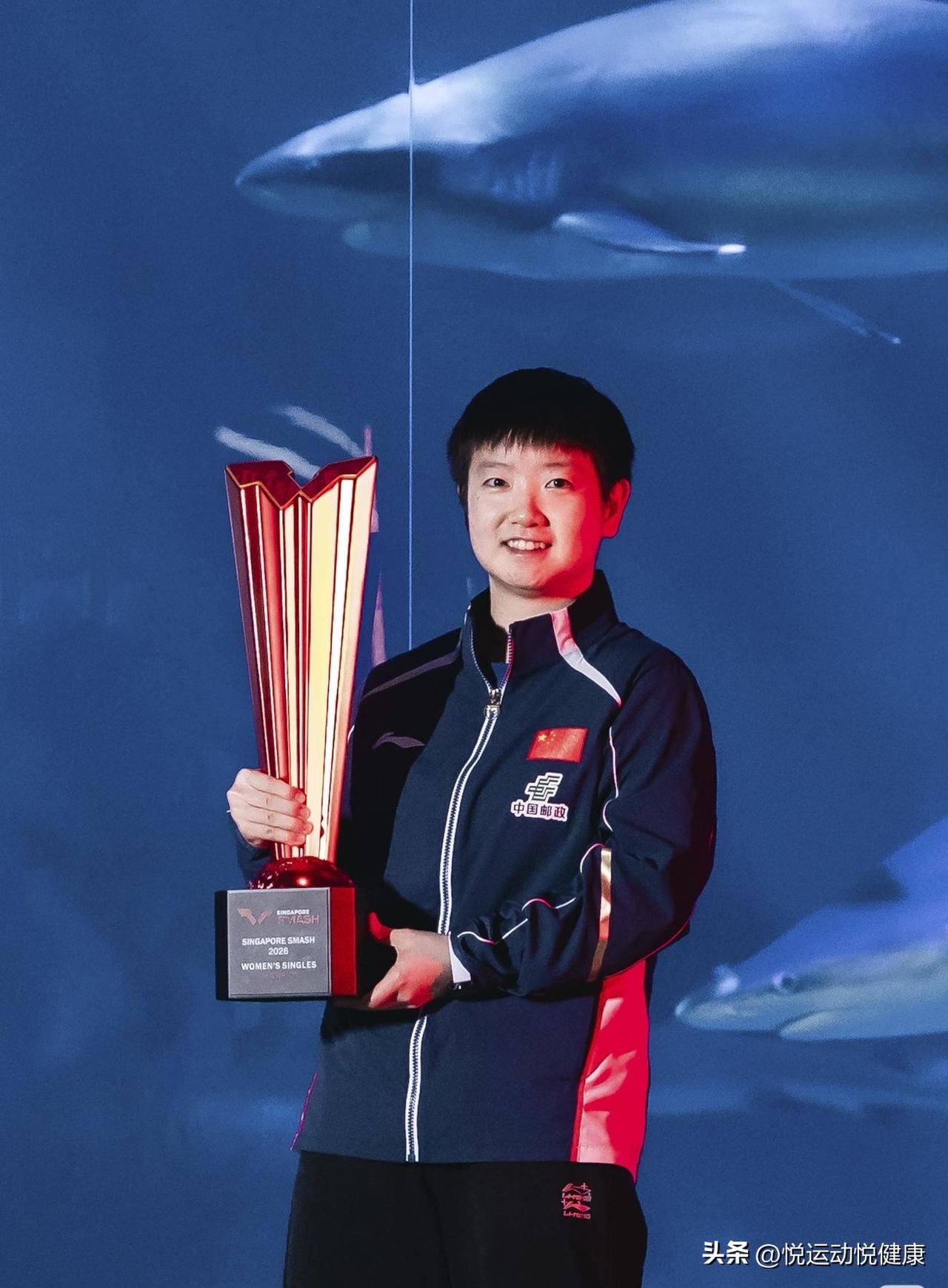 两届奥运会，孙颖莎两次都倒在决赛，拿到亚军。
很多人都说，洛杉矶，就是她最后一次