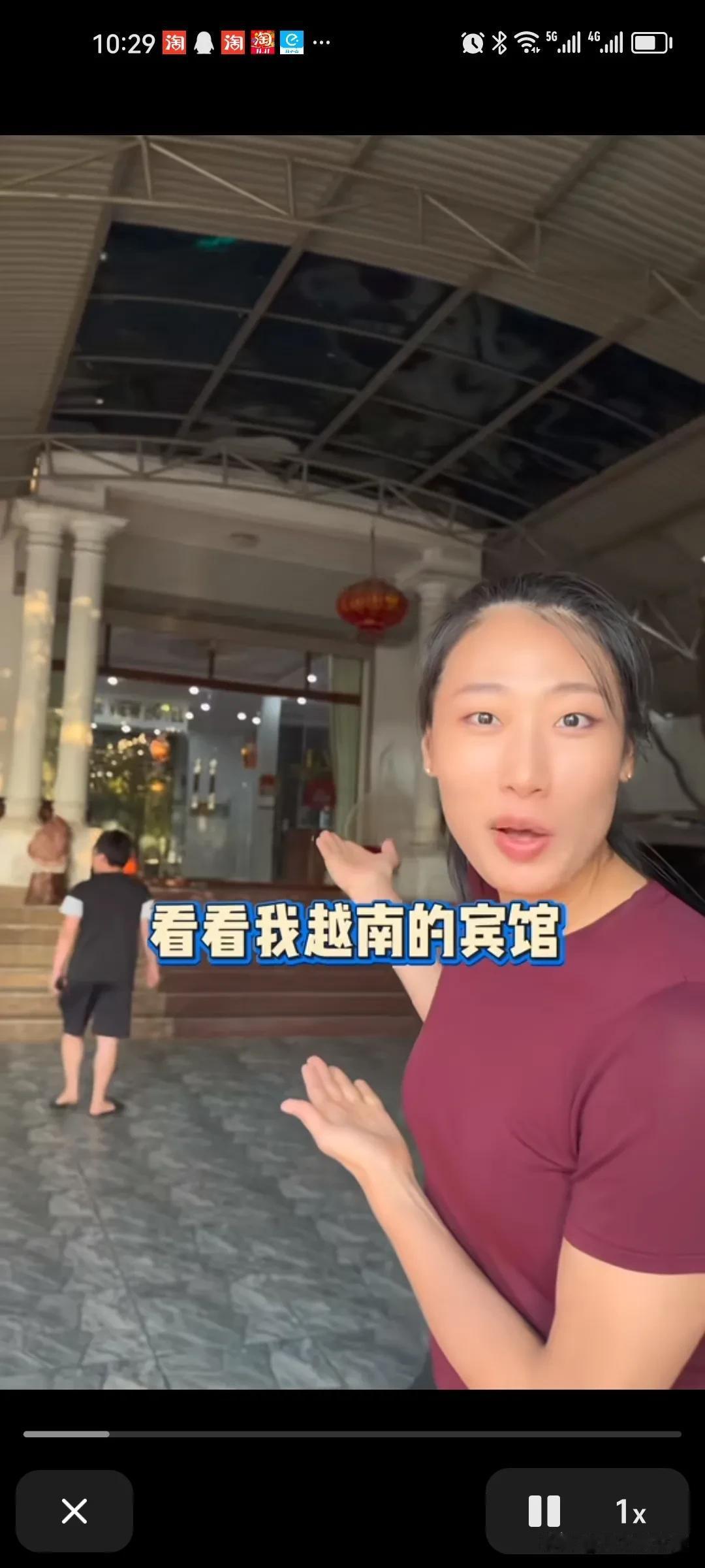 刘晏含已经抵达越南！
本赛季，刘晏含加盟越南龙山清化女排，原蔡晓晴所在的球队。并