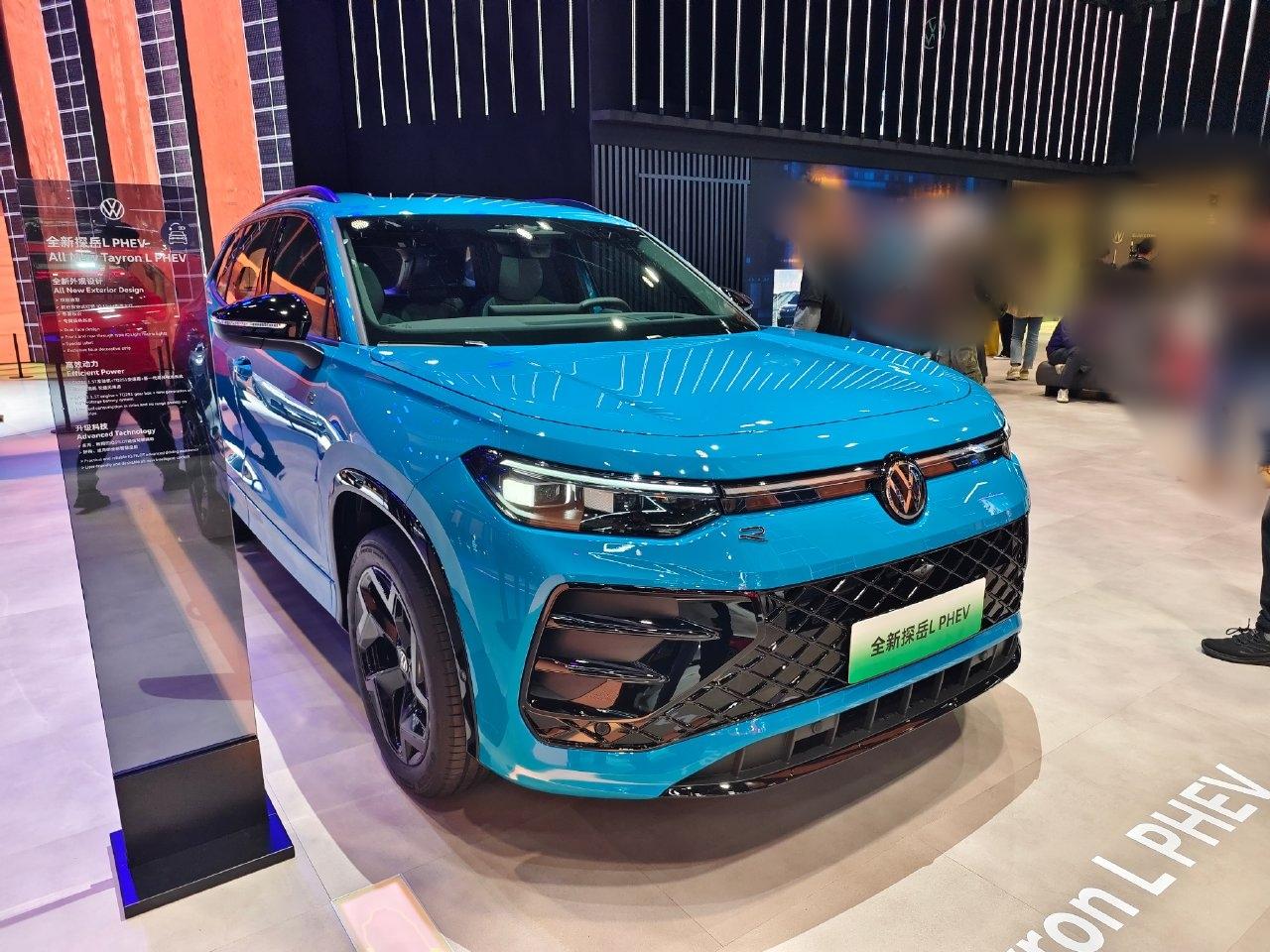 大众探岳L PHEV在广州车展上已经亮相，明年也将是大众品牌的新能源大年。燃油版