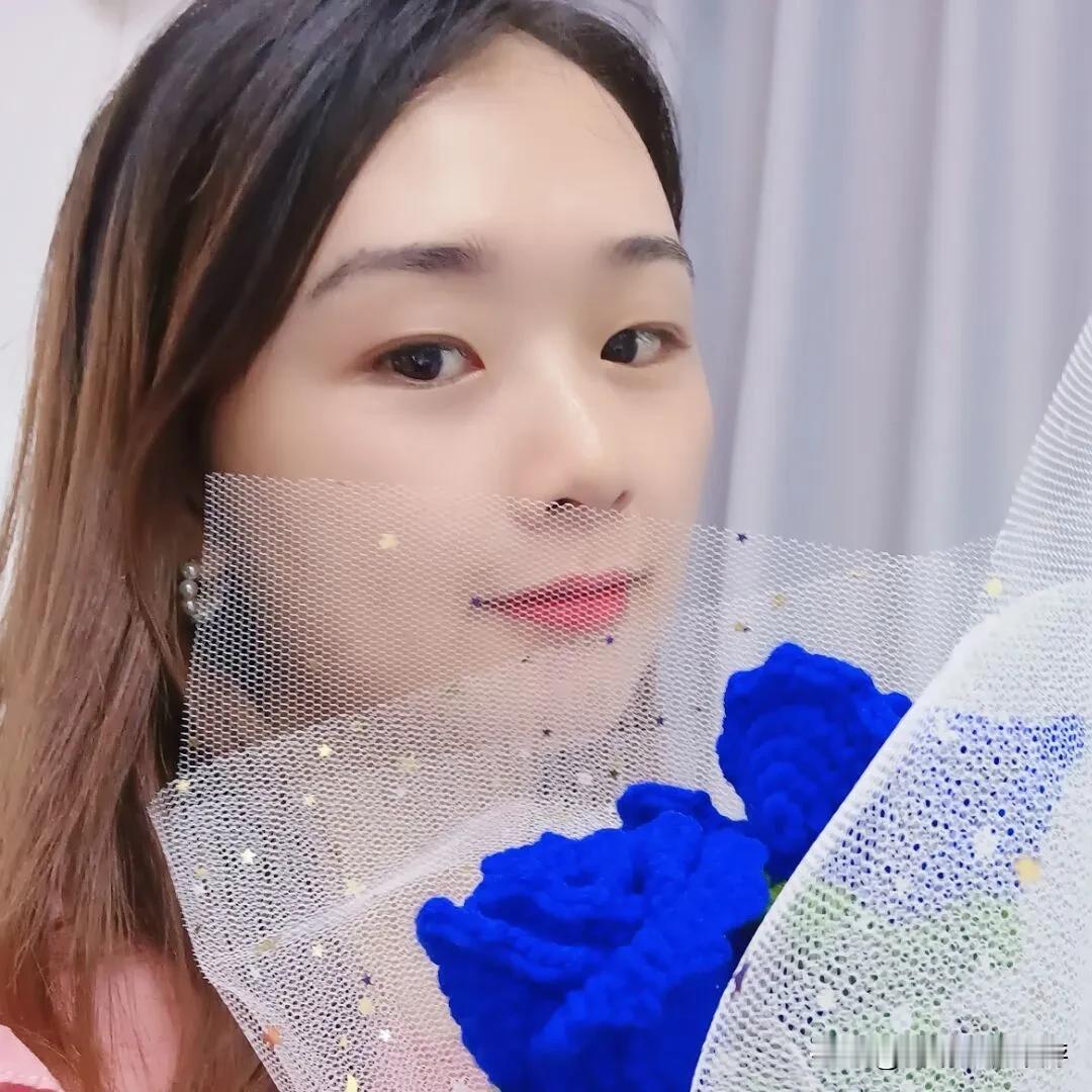 十万级混动SUV优选风云T8