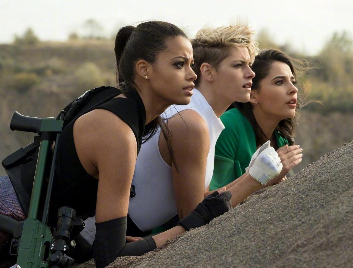 霹雳娇娃拍新电影《霹雳娇娃/查理的天使》将拍一部新电影，继续聚焦女性主角的动作/