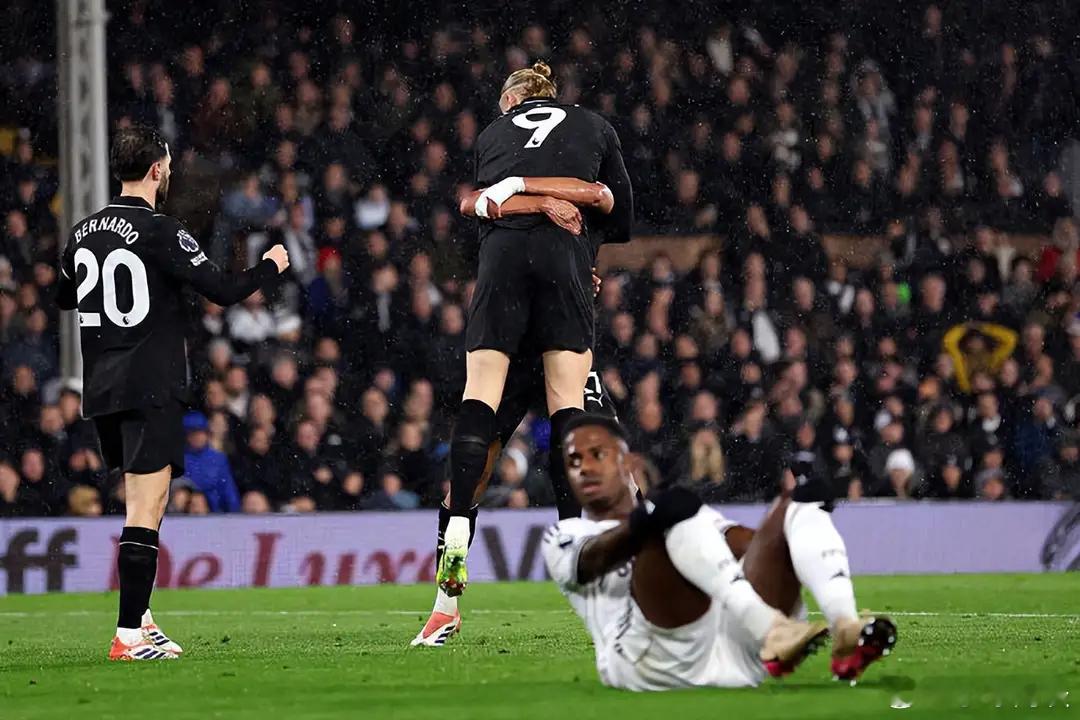 富勒姆4比5曼城5:4！21分钟丢3球，哈兰德英超里程碑，福登2场4球，曼城拒绝