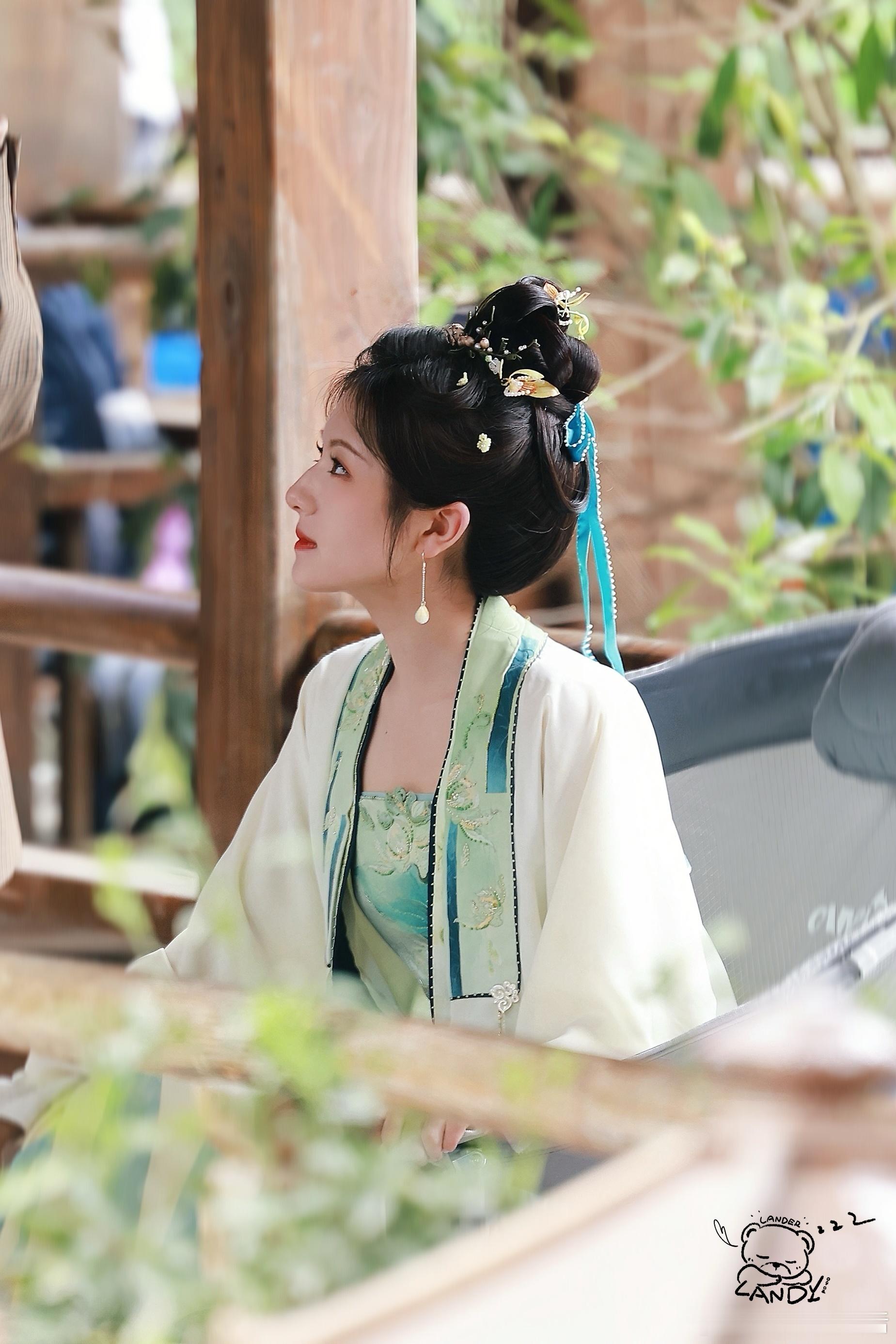 李兰迪好美[哇][哇][哇]没想到易小雅做落地意外的大事很妙 ​​​