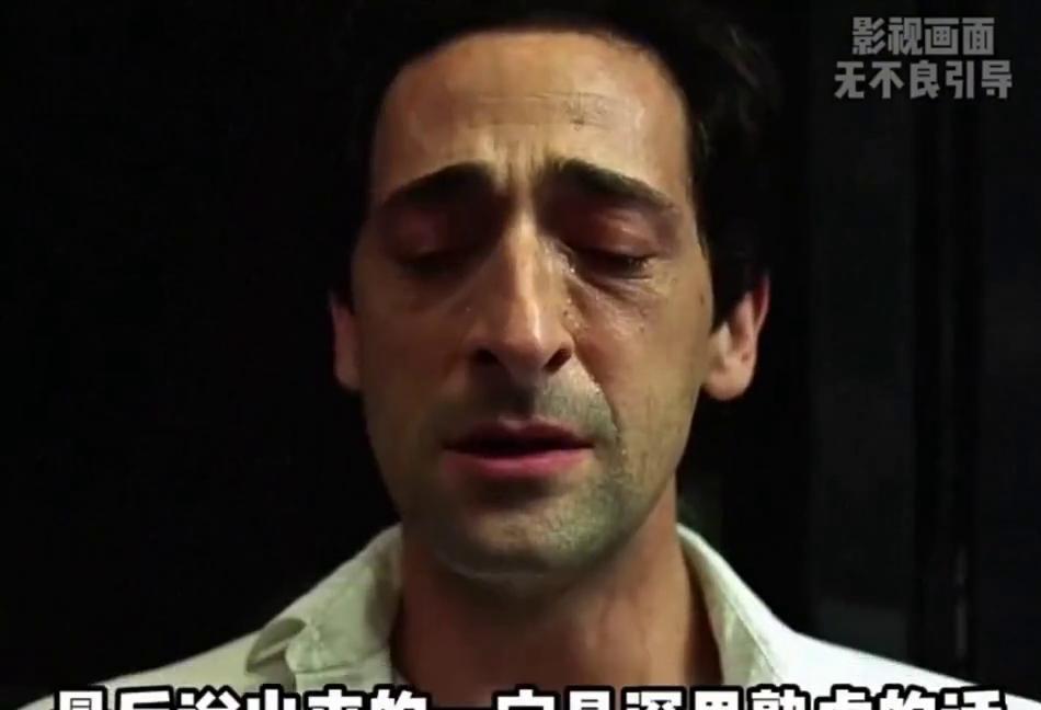 那个闷声抽烟的男人，你别劝。
我办公室阳台上有个玻璃罐，专门装烟头。今天下午，它