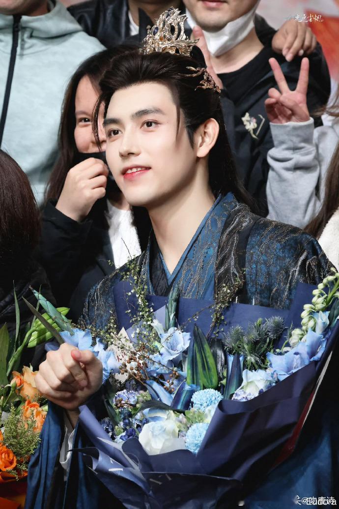 陈飞宇内娱各方面都出挑的男主 陈飞宇的作品成绩单也太亮眼了！《将夜》的鲜衣怒马少