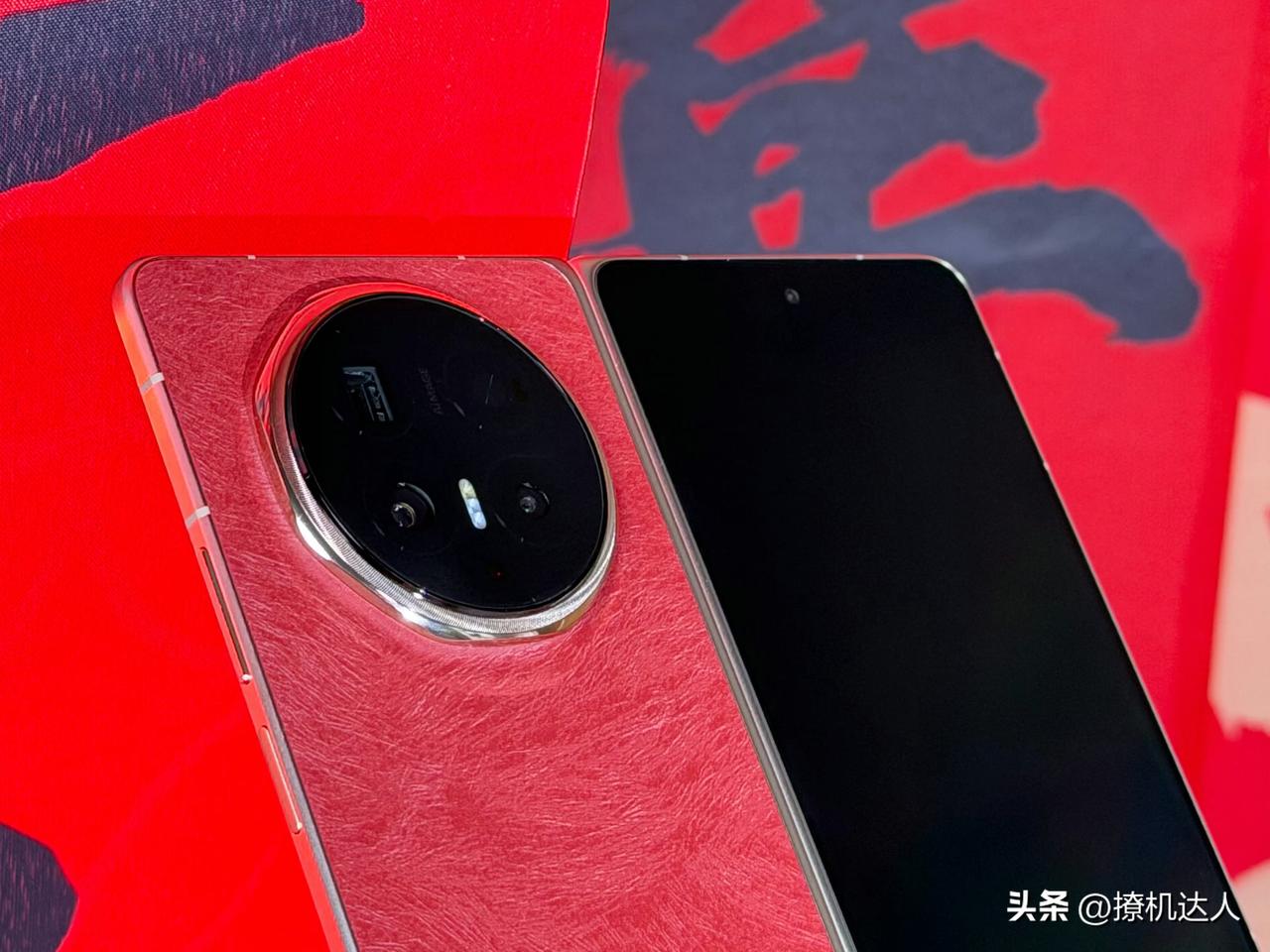 你最关注折叠屏哪方面的表现？性能？影像？折痕？软件生态？价格？荣耀Magic V