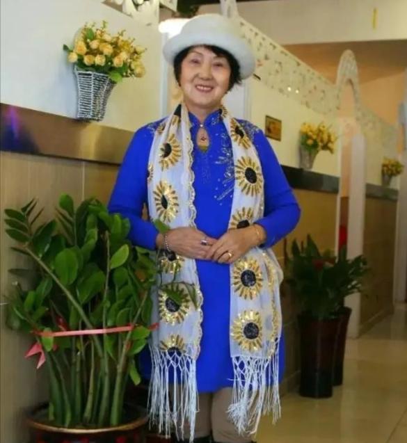 1986年，53岁浙江女富豪因走私，被判死缓。在她入狱后，丈夫带着全部财产跑路，
