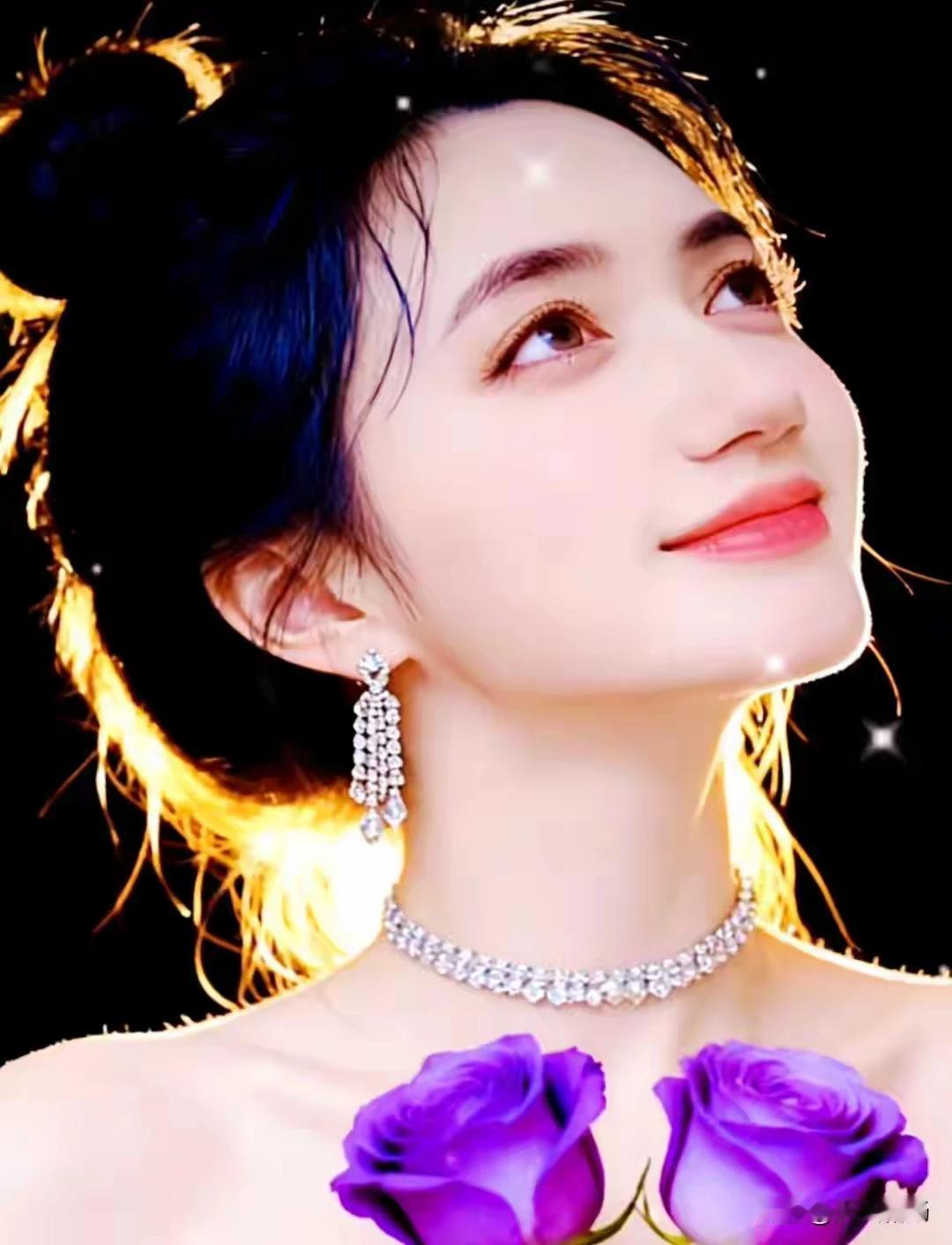 上联：把酒能邀千古月
下联:    吟诗可观万载星